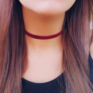 ✨ Dainty Chic Red Velvet Suede Holiday Choker Gift